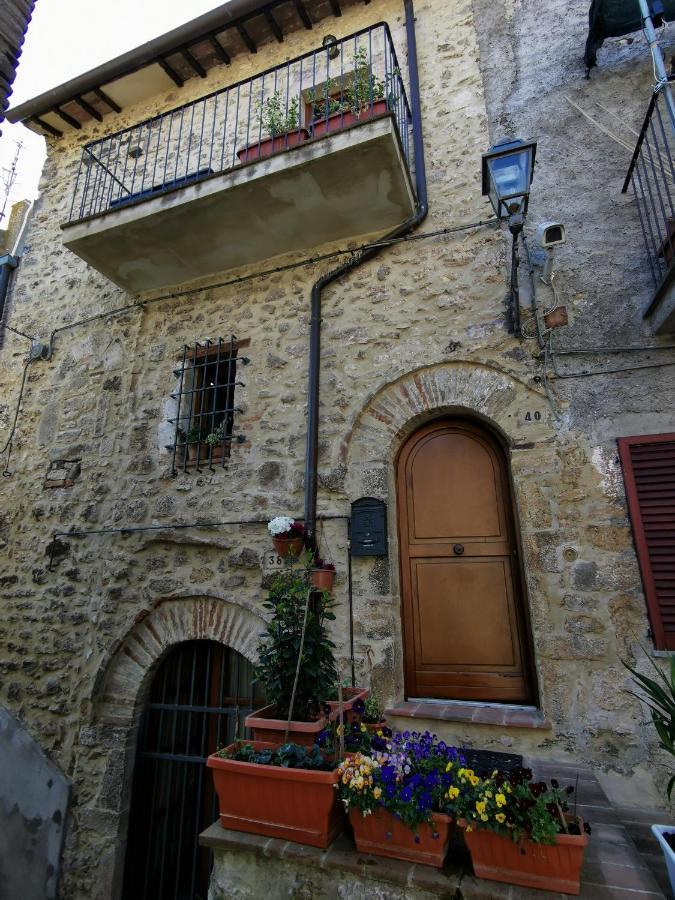Torre Paola Dimora Romantica Acquasparta Exterior photo